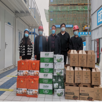 我公司領(lǐng)導深入施工一線慰問徐州市病毒檢測中心項目建設(shè)者