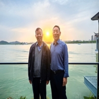 解放軍南京政治學院原政委文忠民將軍蒞臨我所調研指導